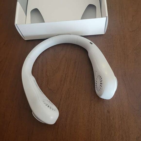 New Jisulife Neck Fan Life 3 Cooler Portable Bladeless Fan New in the box - Picture 6 of 10